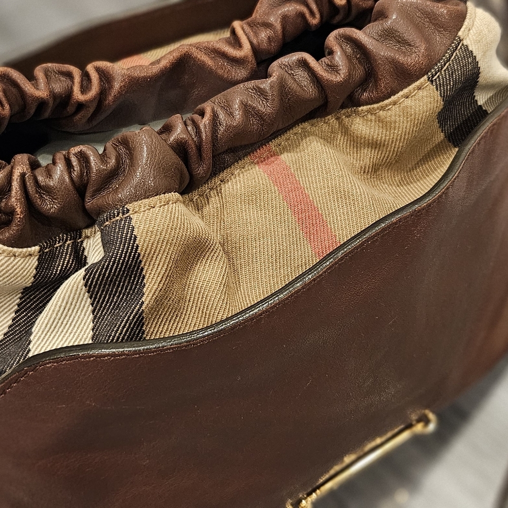 Burberry Brown and Tan Shoulder Bag - Picture 4 of 12